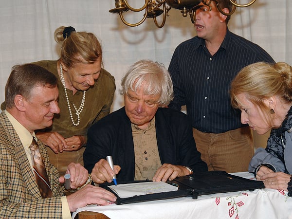 Mobirise Website Builder